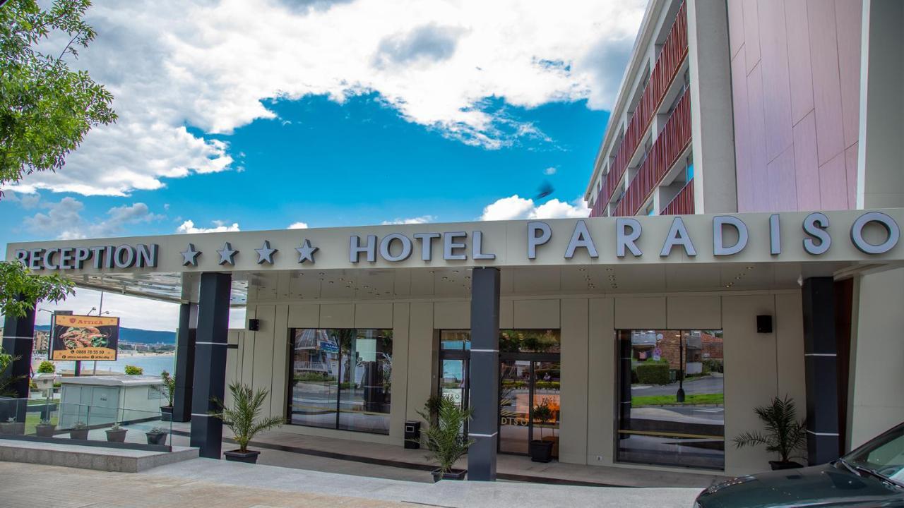 Paradiso Aparthotel 4*